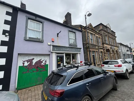 The Square, Tregaron, SY25