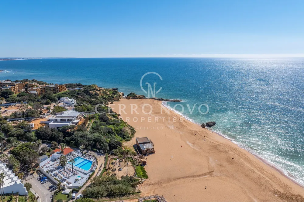 Areias de São João Albufeira e Olhos de Água Albufeira