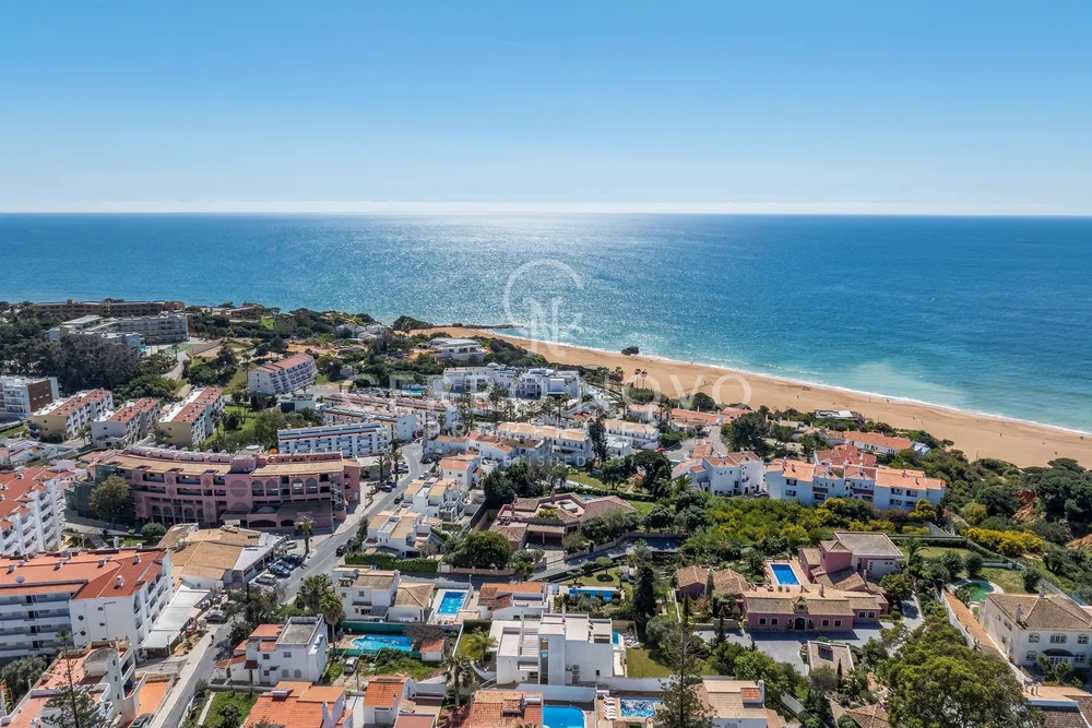Areias de São João Albufeira e Olhos de Água Albufeira