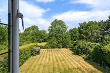 Jefferies Road, Leatherhead, KT24 photo 2