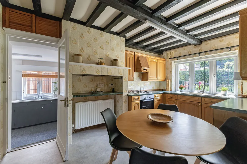 Jefferies Road, Leatherhead, KT24 photo 5