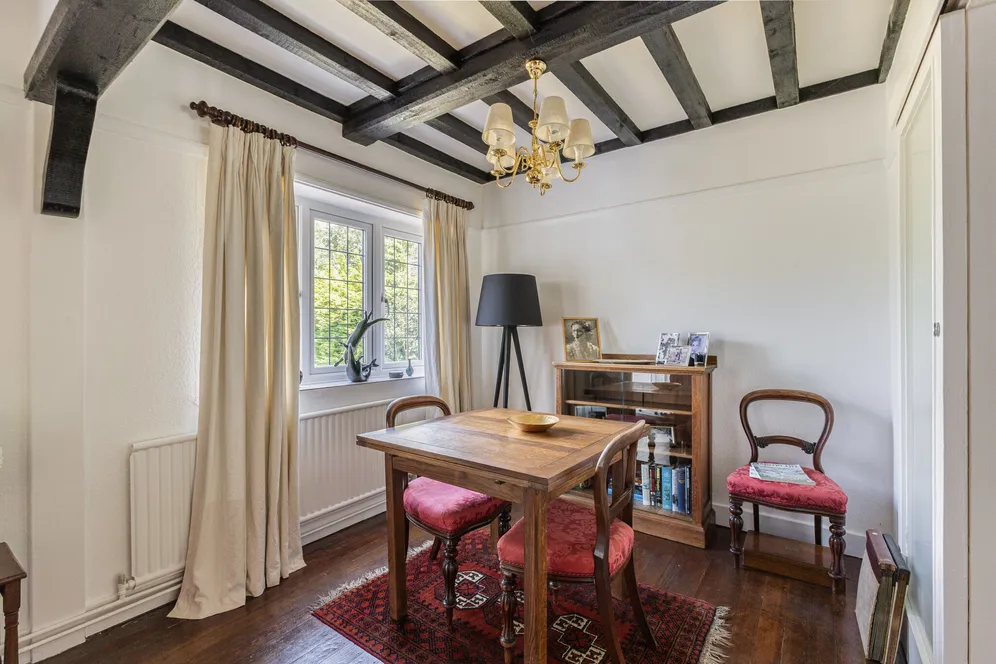 Jefferies Road, Leatherhead, KT24 photo 6