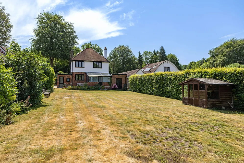 Jefferies Road, Leatherhead, KT24 photo 14