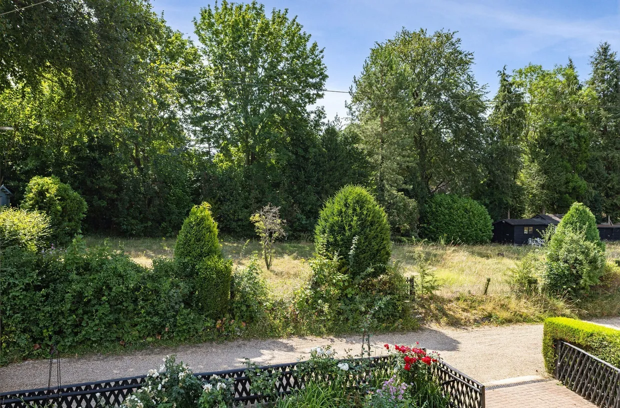 Jefferies Road, Leatherhead, KT24 photo 16