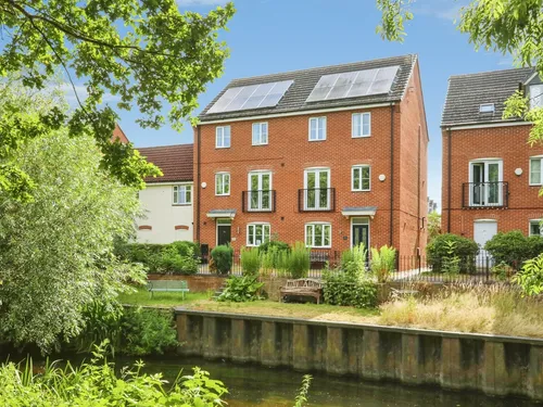 Waterfields, Retfordphoto