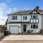 The Crescent, Abbots Langley, WD5