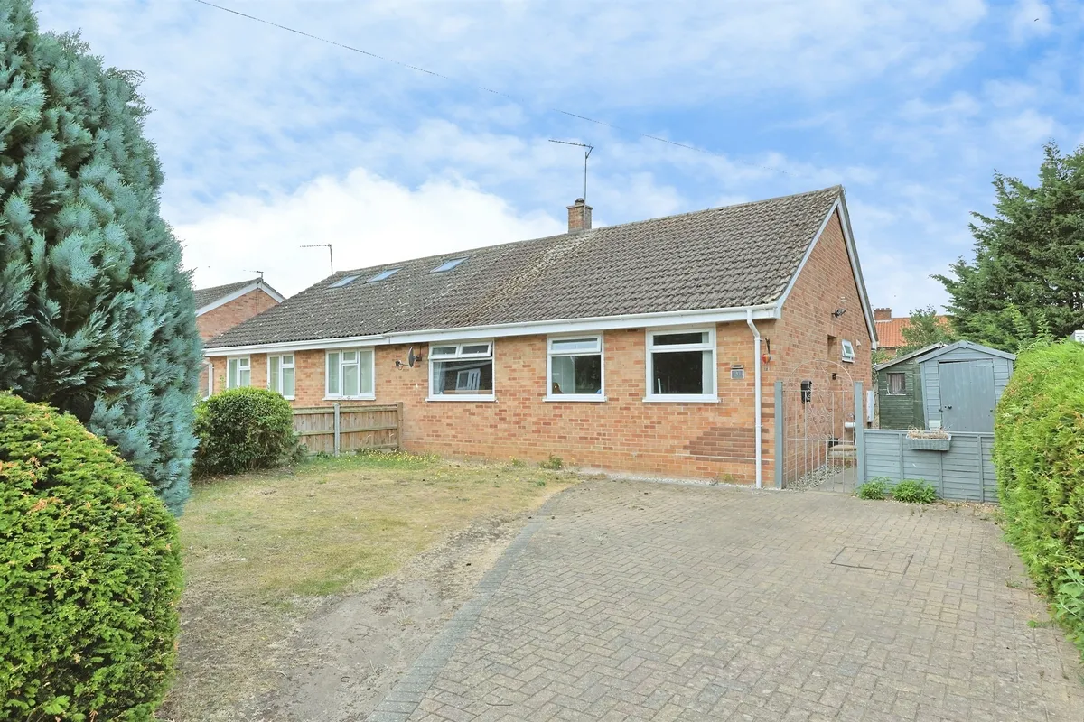 All Saints Walk, Mattishall, Dereham