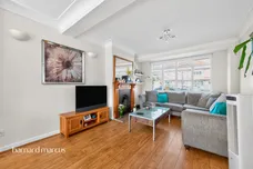 Ravenswood Avenue, Surbiton