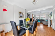 Ravenswood Avenue, Surbiton