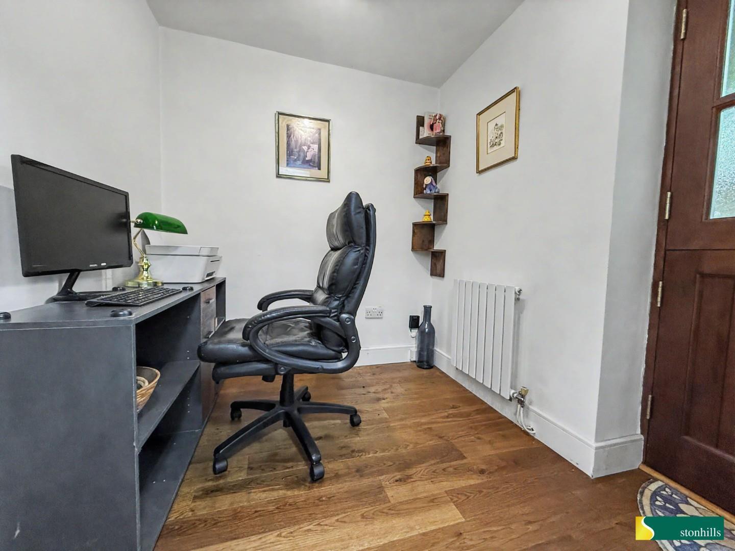 Raynsford Road, Dallington, Northampton Image 10