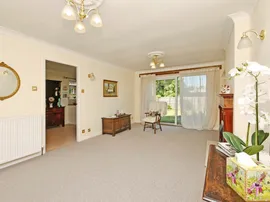 Acacia Grove, Haxby, York thumb 2