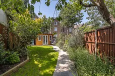 Albany Passage, Richmond, TW10 photo 11
