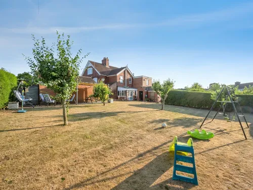 Deacon Crescent, Maltby, ROTHERHAMphoto