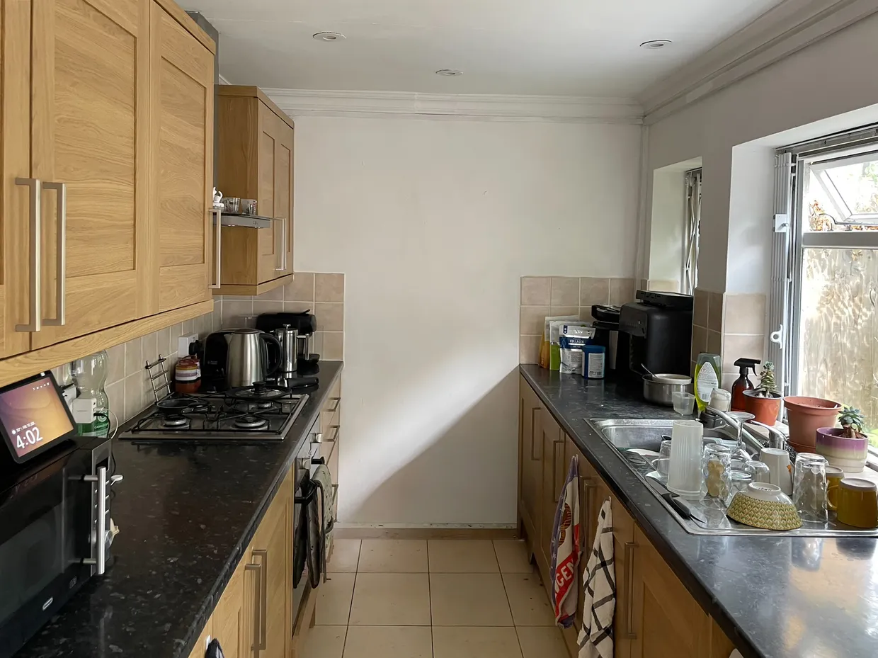Victoria Road, Kingston Upon Thames, KT1 photo 5
