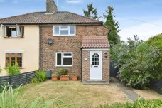 High Road, Broxbourne