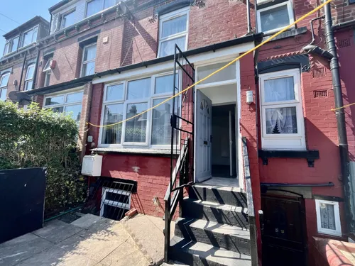 Berkeley Terrace, LEEDSphoto