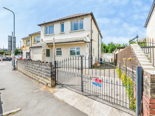 Fairwater Grove West, Cardiffphoto