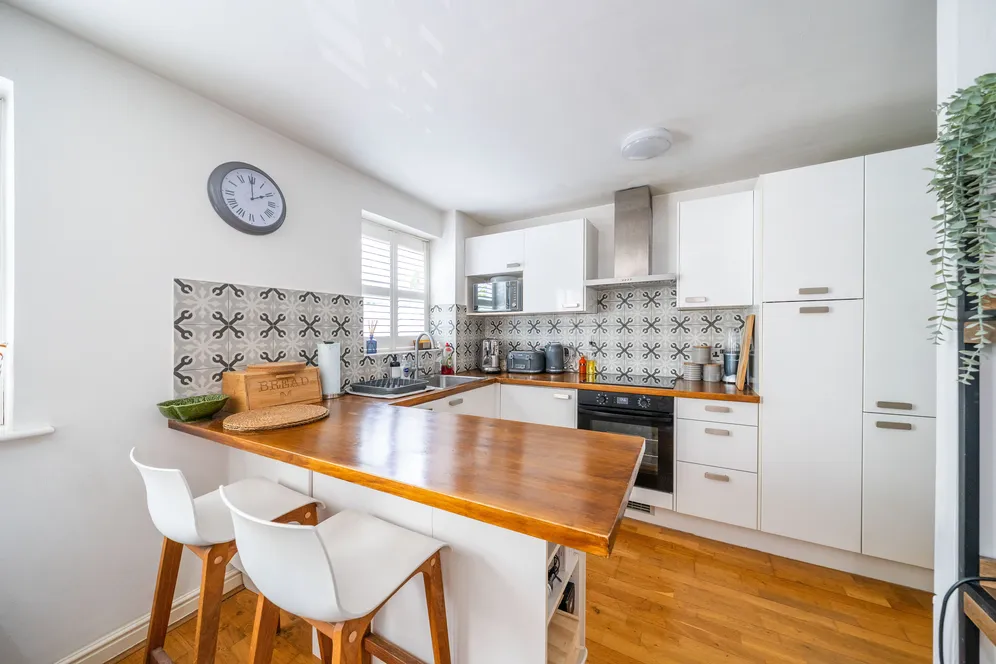 John Archer Way, London, SW18 photo 2