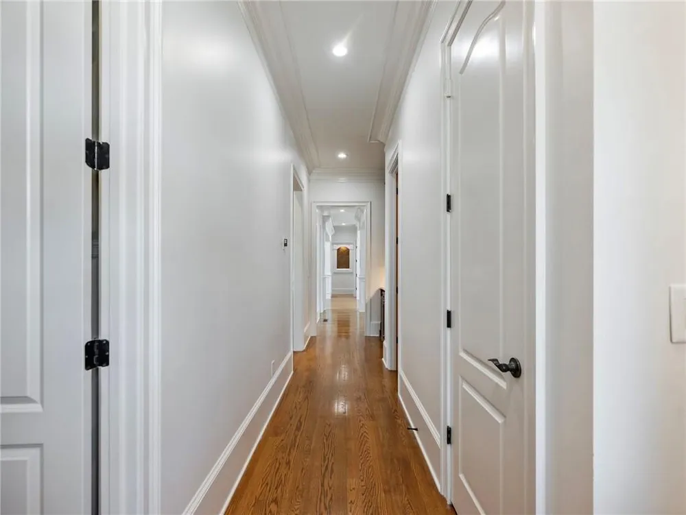 2279 Weeping Oak Dr, Braselton, GA 30517