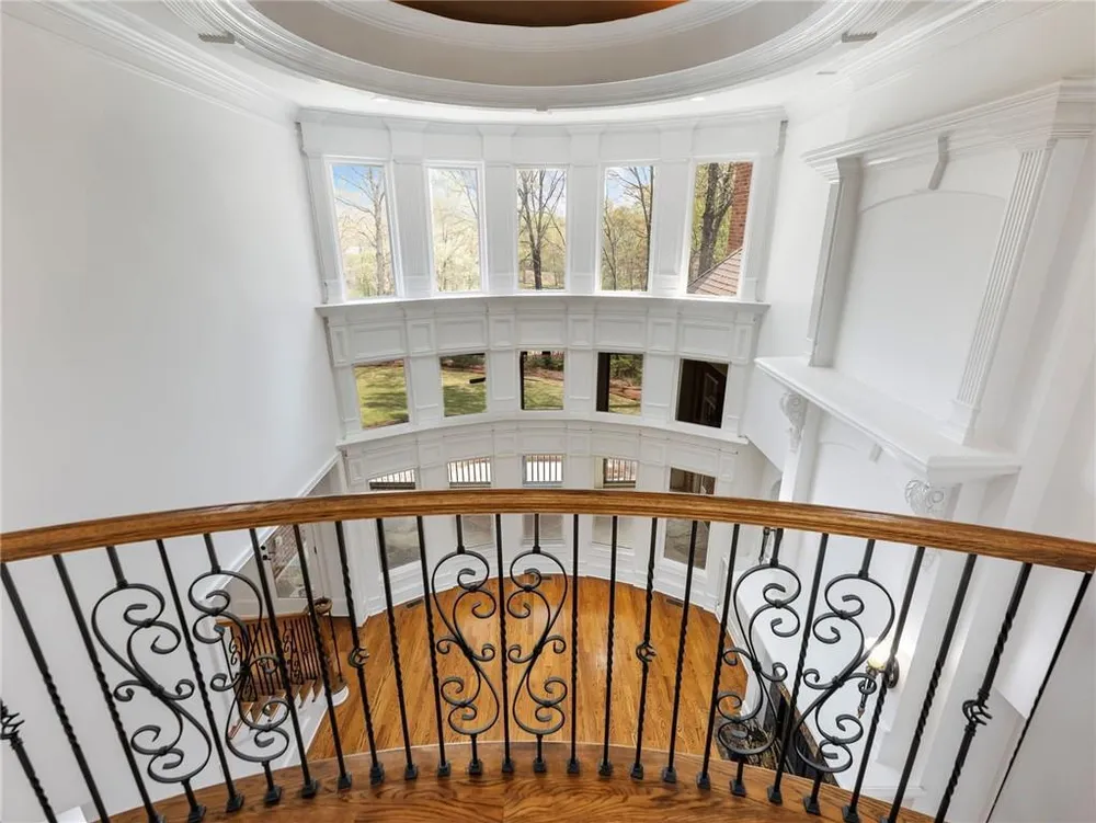 2279 Weeping Oak Dr, Braselton, GA 30517