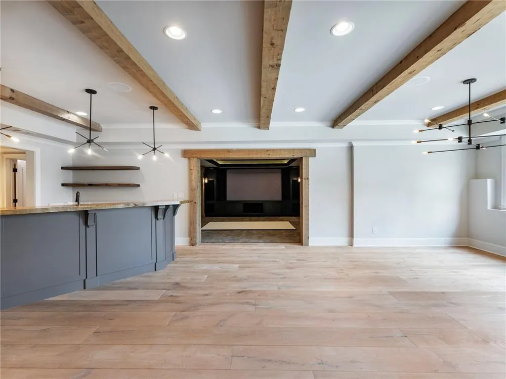 2279 Weeping Oak Dr, Braselton, GA 30517
