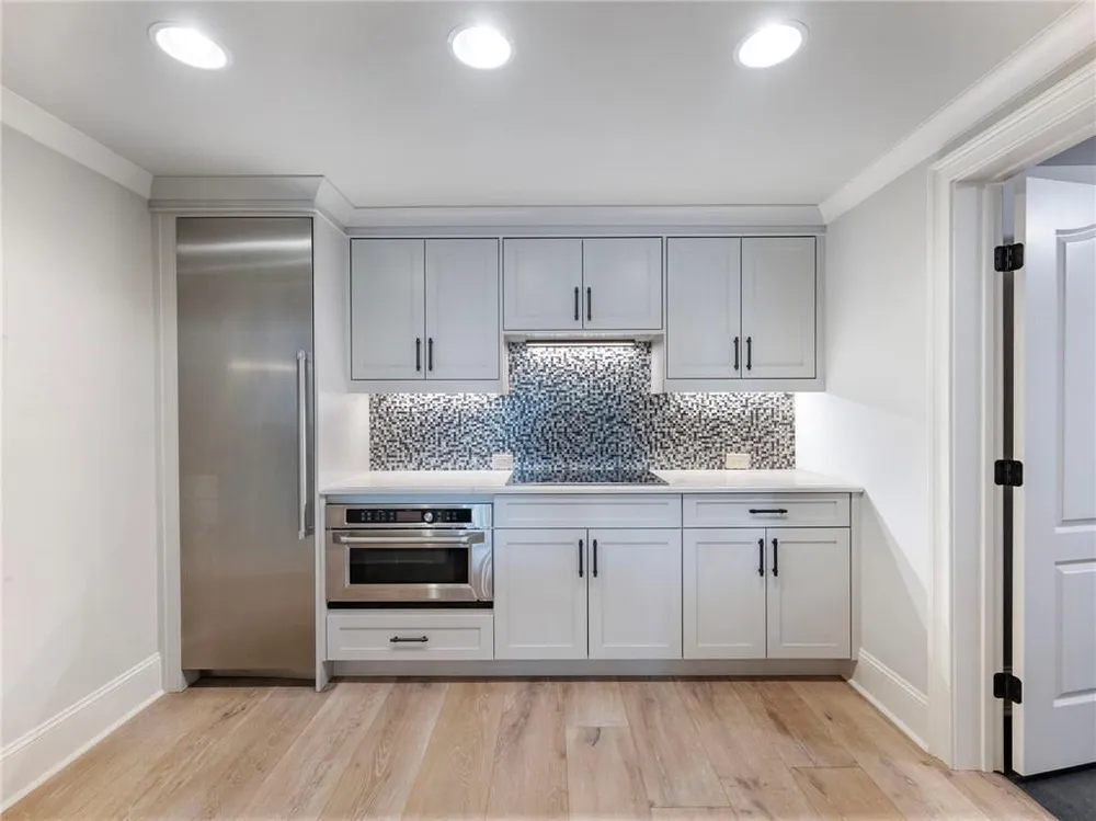 2279 Weeping Oak Dr, Braselton, GA 30517