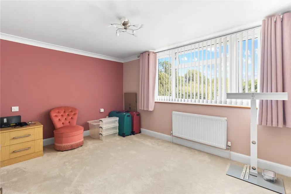 Property carousel item 16