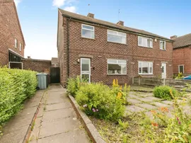 Queens Drive, Middlewich thumb 2