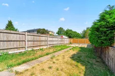 The Drive, Feltham