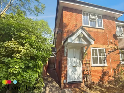 Dudley Close, Chafford Hundred, GRAYSphoto
