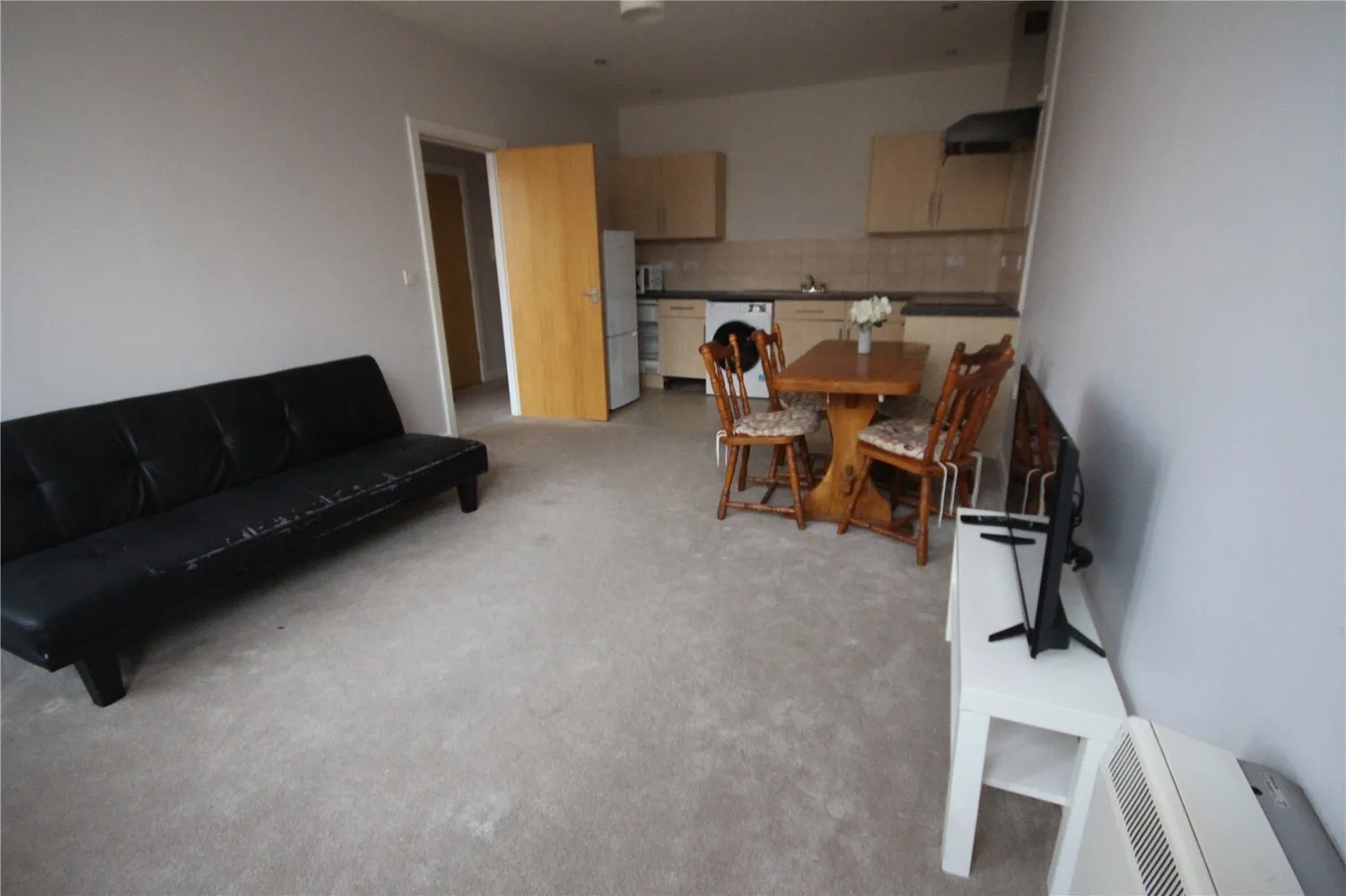 Dychurch Lane, Northampton, NN1 photo 2