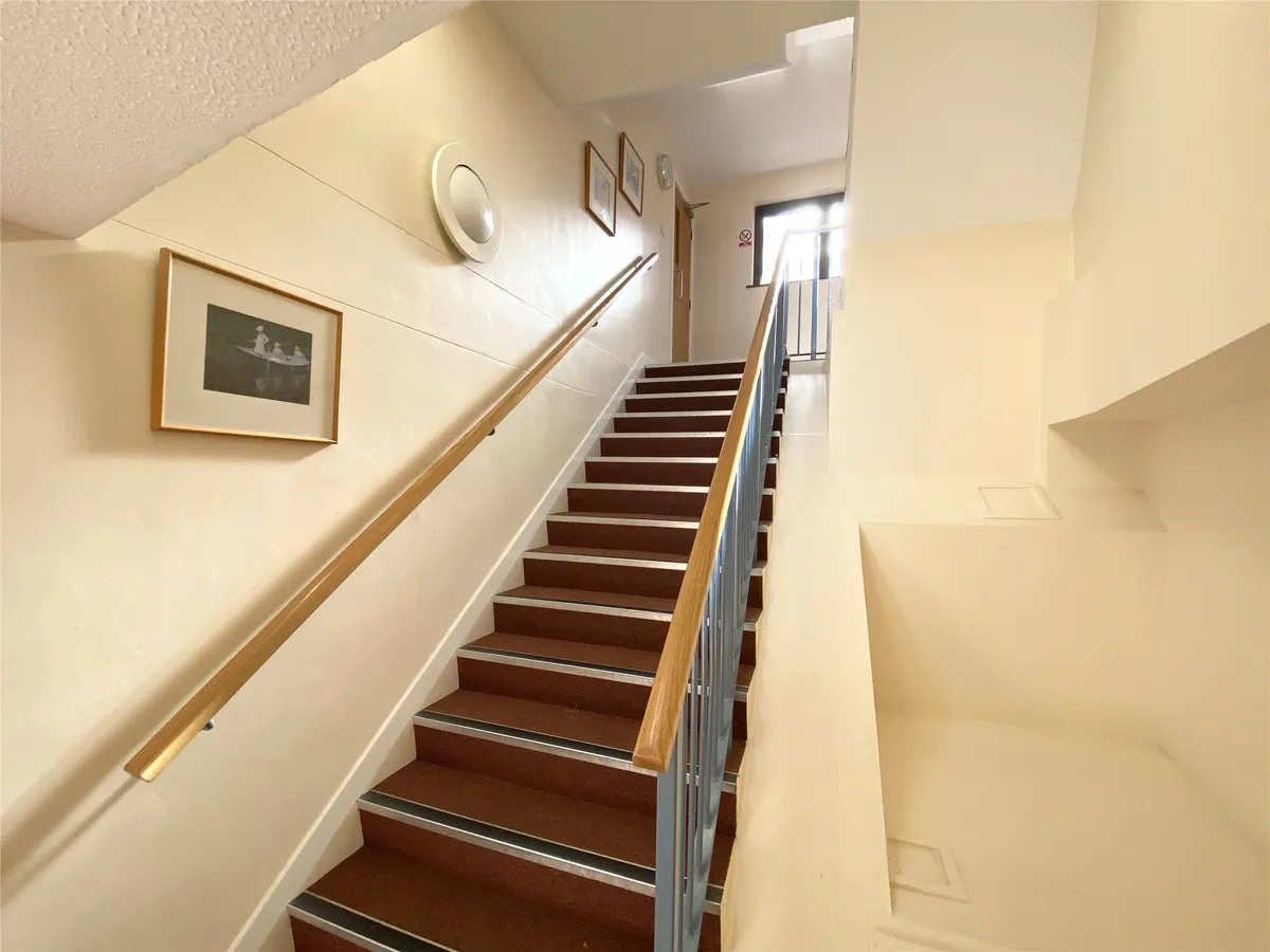 St. Martins Walk, Dorking, RH4