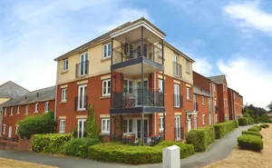 Russell Walk, Clyst Heath, Exeter, Devon, EX2 photo