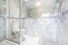 Oakwood Court, LONDON, W14 photo 7