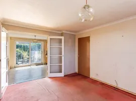 Oakley Drive, Wellingborough thumb 2