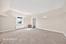 Oakleigh Park South, London