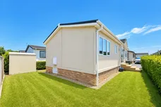 Lechlade Court, Faringdon Road, Lechlade