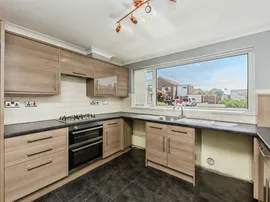 Lambert Road, Uttoxeter thumb 3