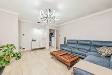 Dodworth Drive, WAKEFIELD