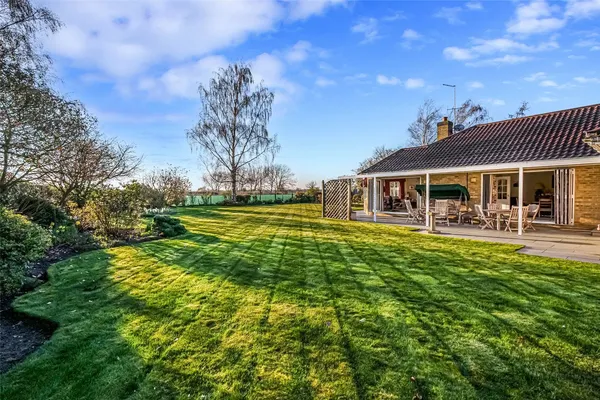 Church Road, Beyton, IP30 photo 4