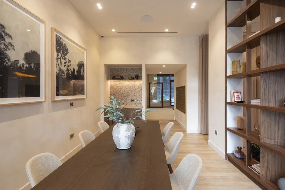 Biscuit Walk Bermondsey SE16 photo 7