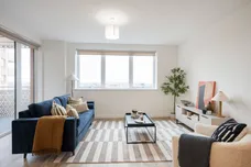 Elmsleigh Road Staines TW18 photo 2