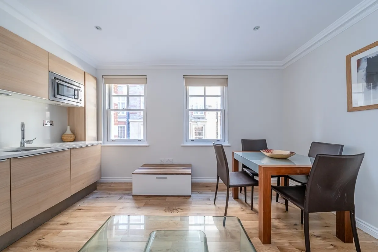 Vincent Square Westminster SW1P photo 5