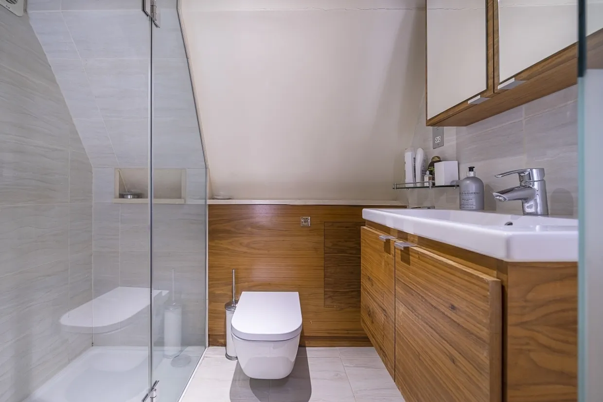 Adam  Eve Mews London W8 photo 9