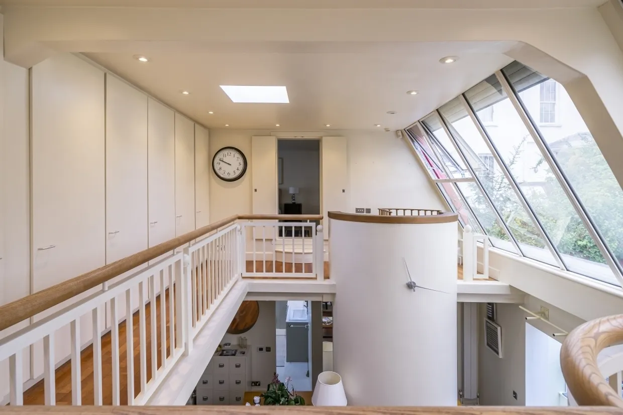 Adam  Eve Mews London W8 photo 11
