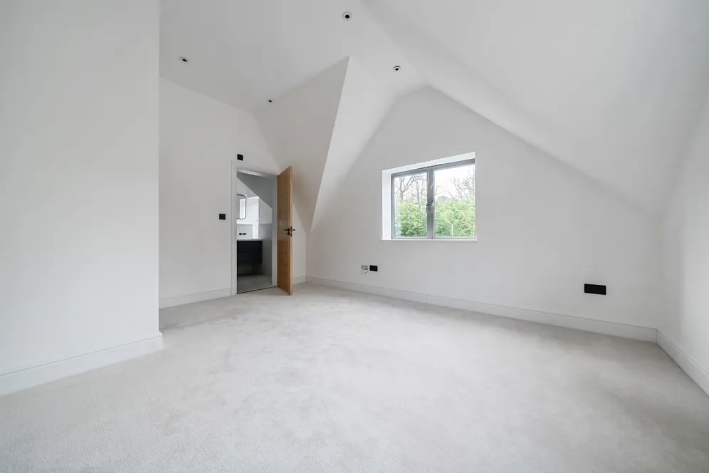 Brockenhurst Road Ascot SL5 photo 12