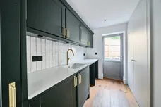 Brockenhurst Road Ascot SL5 photo 14