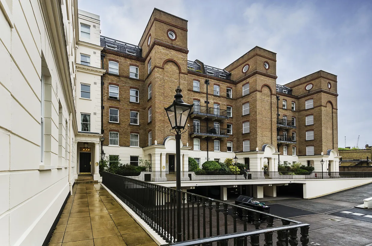 Drummond Gate London SW1V photo 8