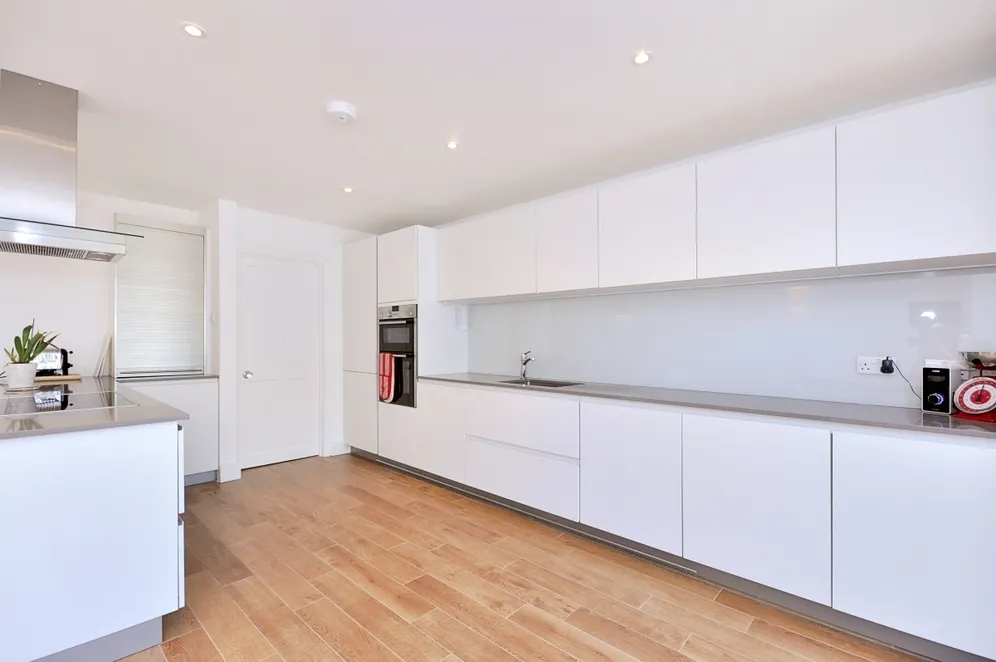 Hearnville Road London SW12 photo 3