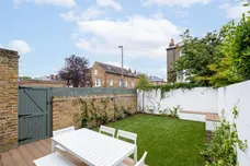 Hearnville Road London SW12 photo 5